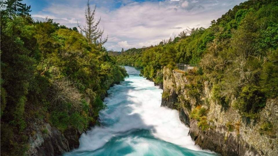 10 Best Waterfalls in New Zealand